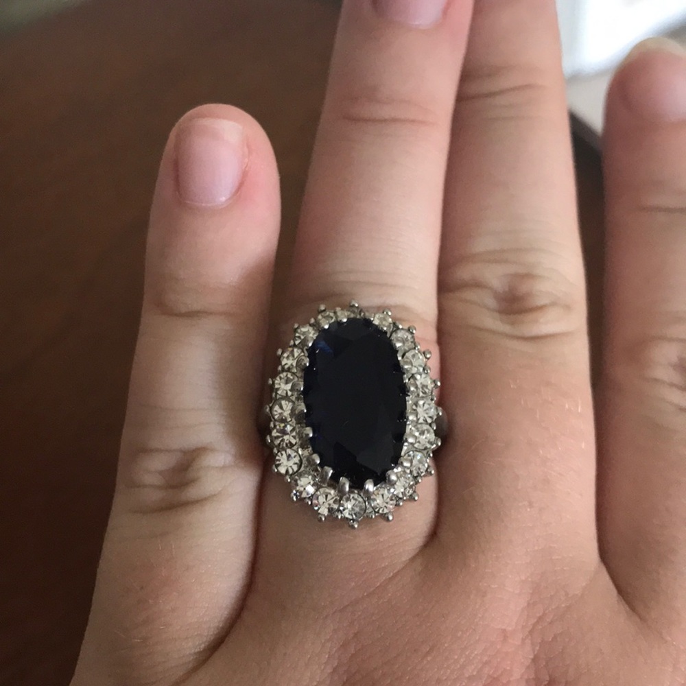 Costume ring